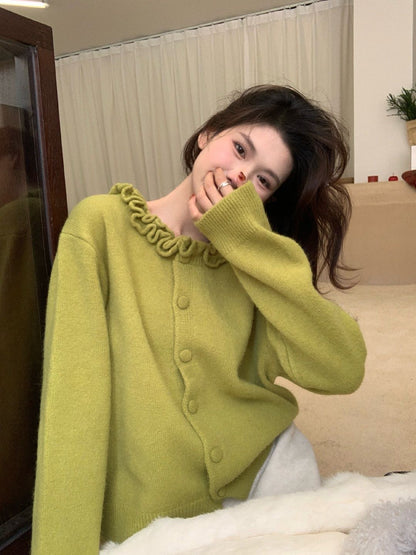 // 設計感花邊領口CD