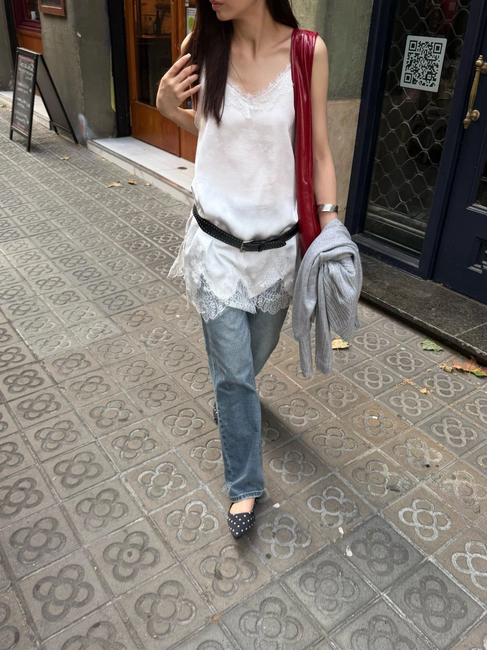 B70 / 拼接lace邊暗花長吊帶