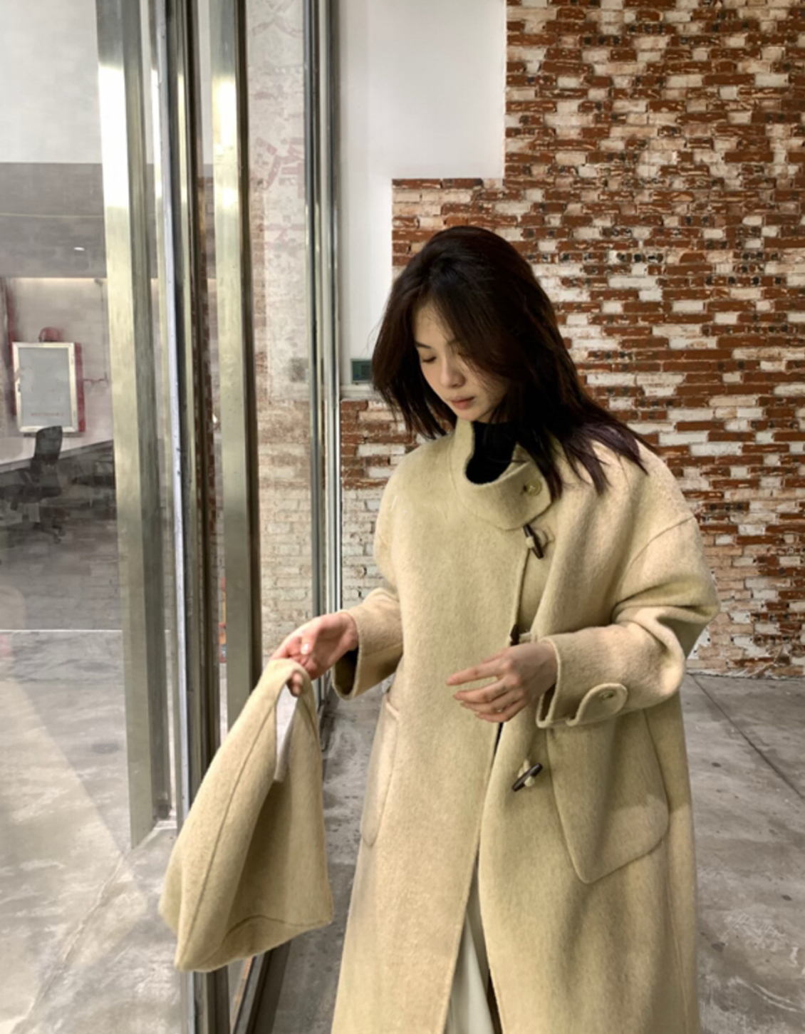 // 90%wool氣質立領長款手工羊毛外套(連袋仔)