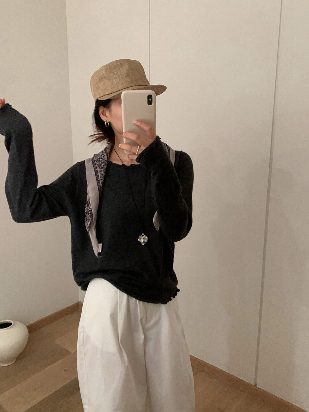 // 5%fine wool超親膚大彈性木耳邊TEE