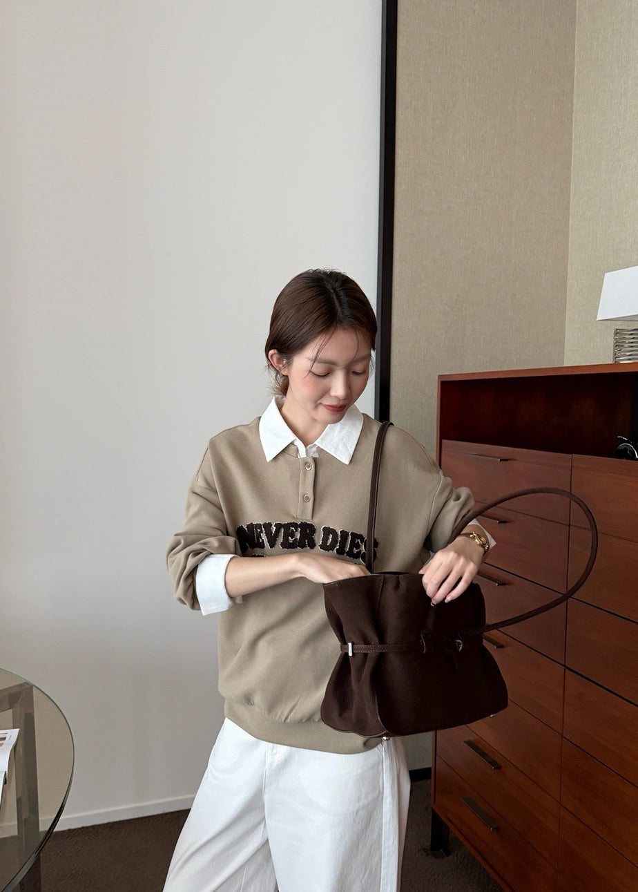 B186 / 假兩件拼接翻領字母刺繡寬鬆衛衣