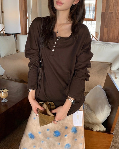 B48 / 慵懶風半鈕扣圓領長袖TEE