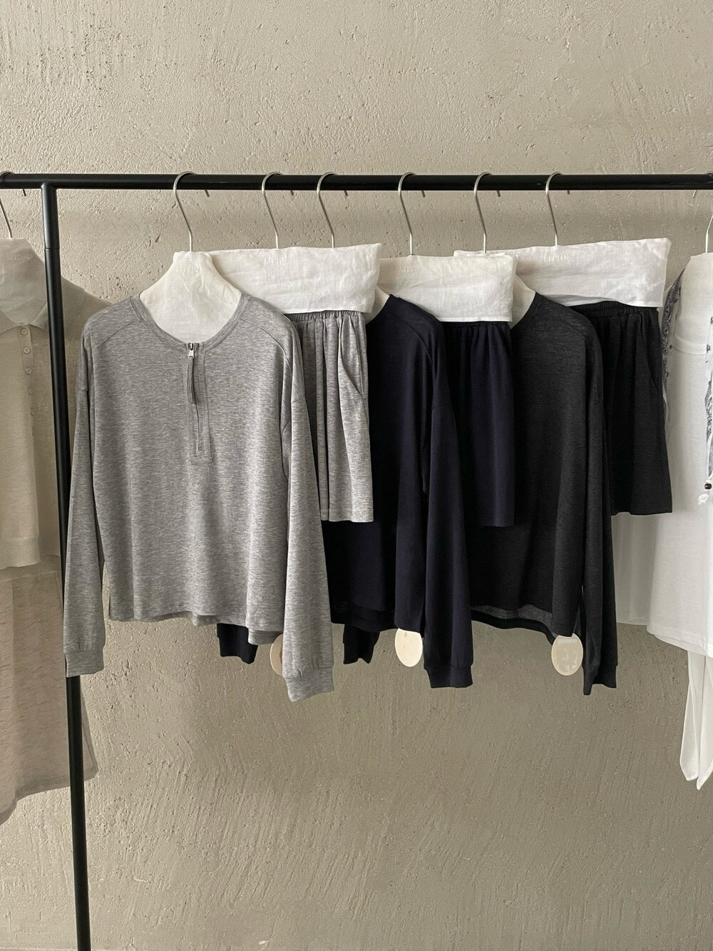 // 慵懶休閒風lyocell麻半拉鍊TEE+裙套裝