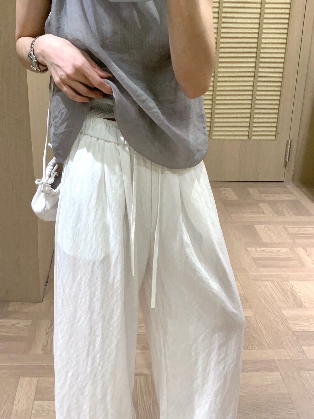 P04 / 超舒服鏤空褲腳設計休閒褲