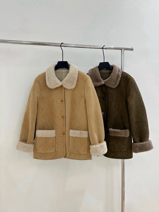 // 可愛圓翻領皮毛一體木鈕扣中長外套