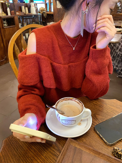 // 小性感露肩荷葉邊毛衣