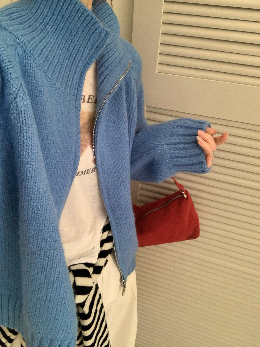 // 超韓直坑紋立領上下拉鍊CD