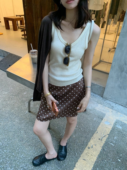 B35 / 13色極簡U領百搭背心