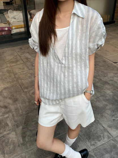 B54 / 天絲間條小V翻領假兩件BL