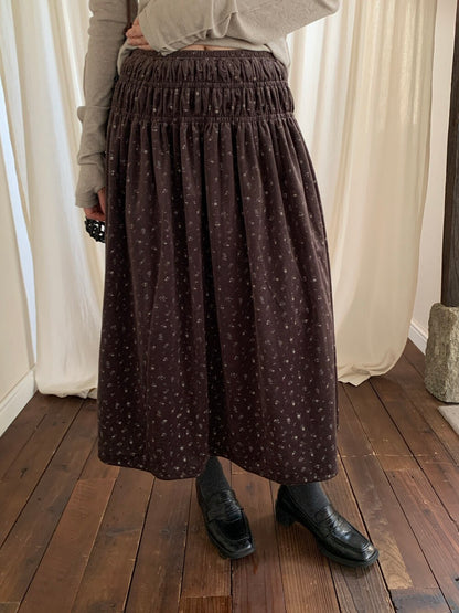 // 秋冬磨毛質料碎花中裙