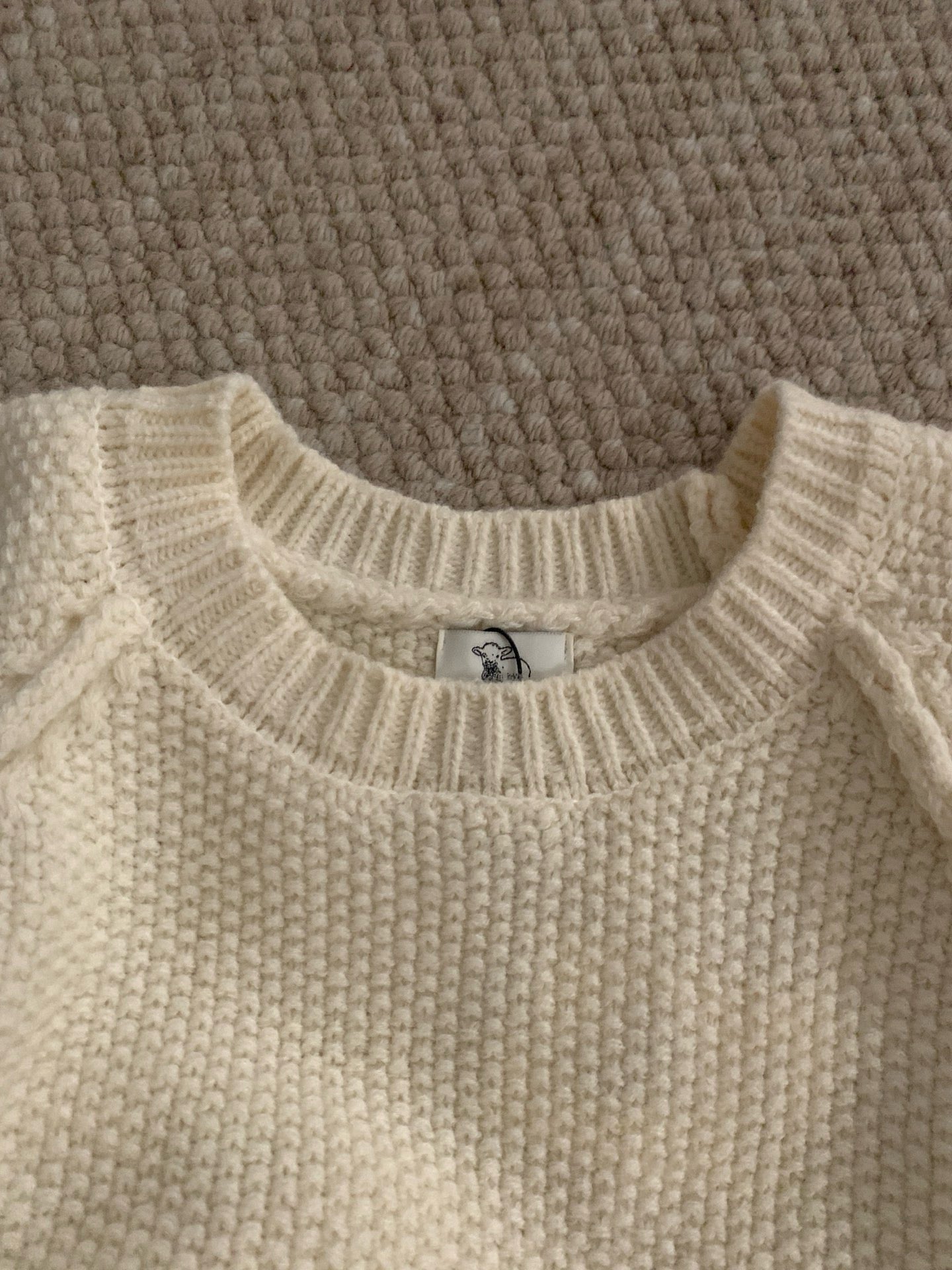 (部分現貨) // 簡約插肩圓領短袖NT