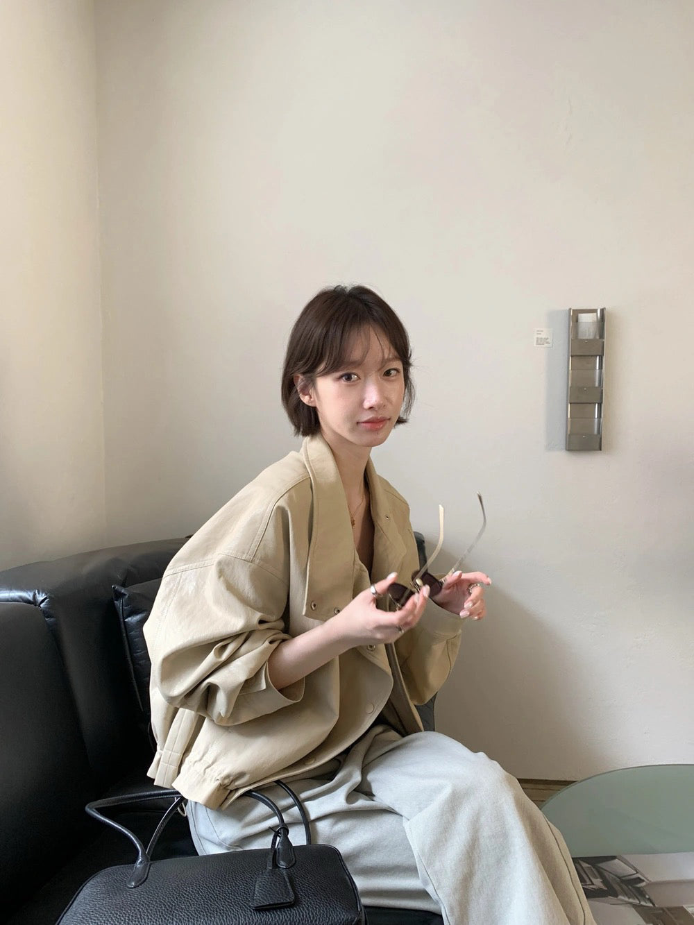 J15 / 質感超好啞光下擺抽繩皮外套