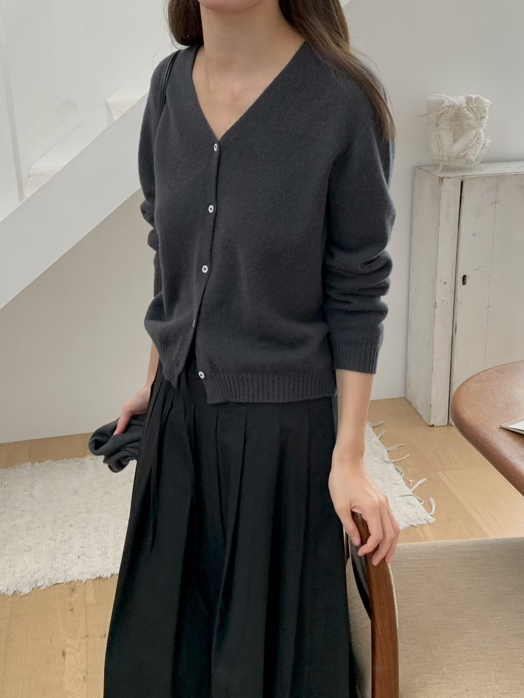 // super soft 100%wool V領CD