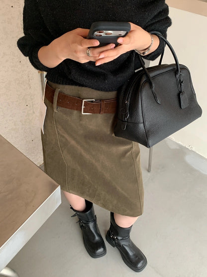 S24 / 復古燈芯絨連粗腰帶直筒五分裙