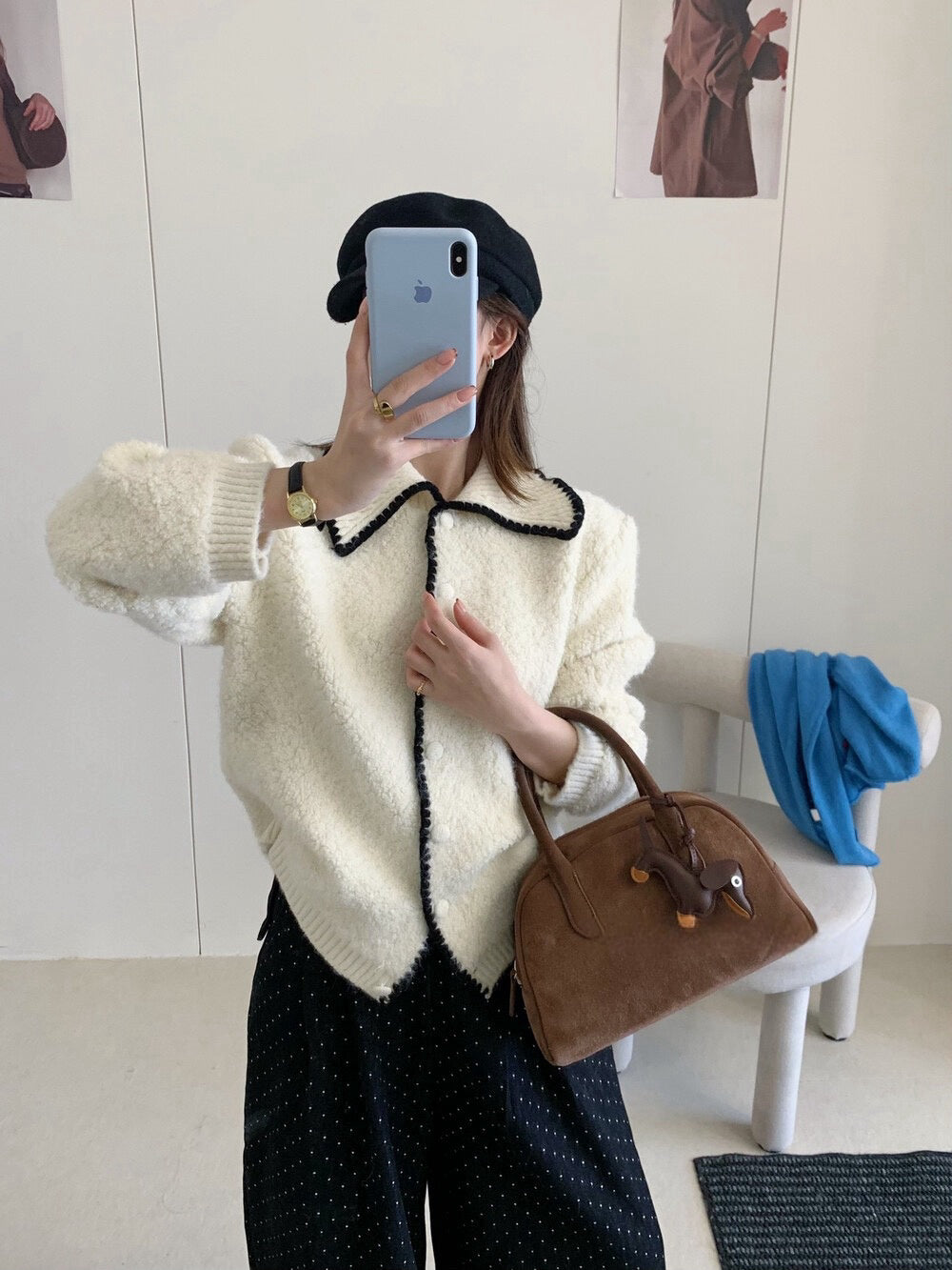 // 撞色包邊毛茸感翻領CD