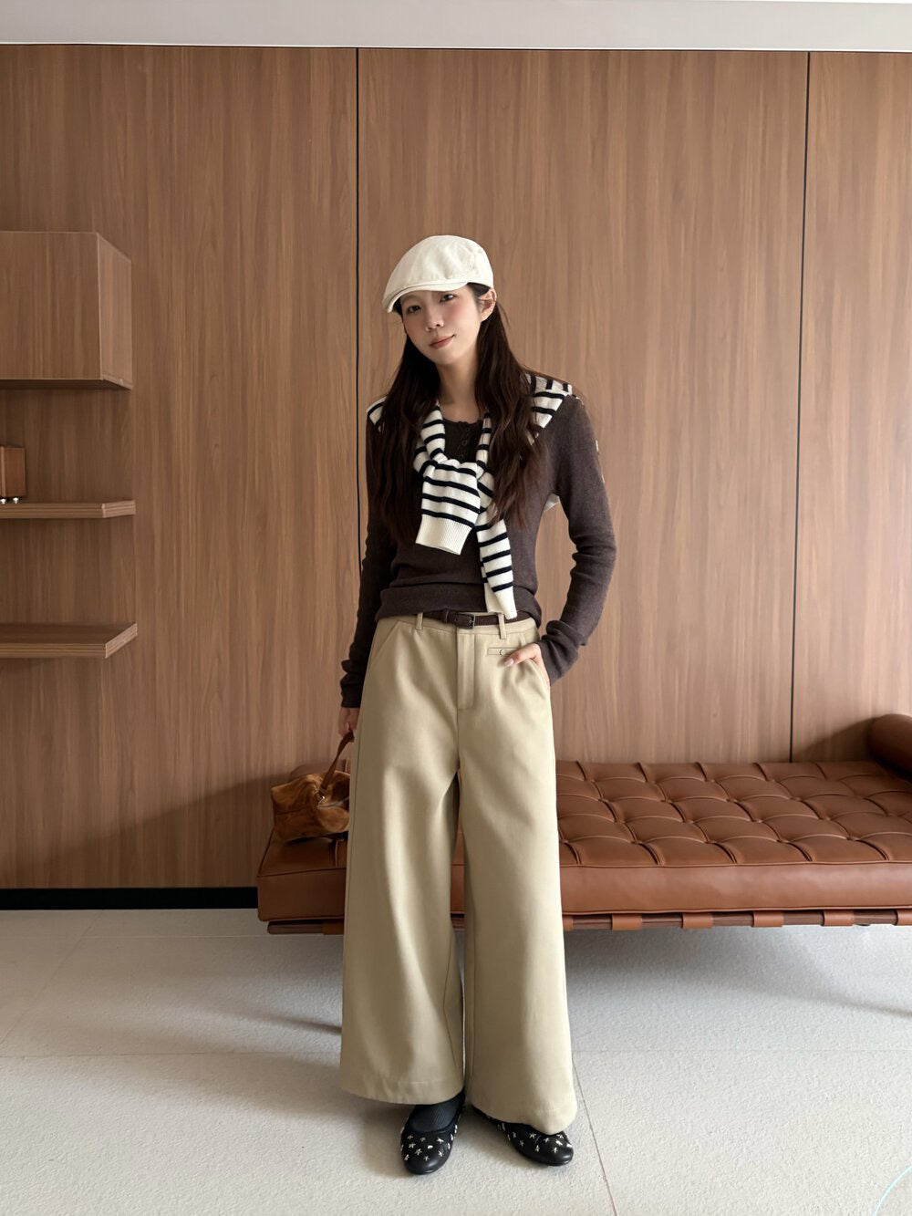 // 極簡BB絨九分直筒褲