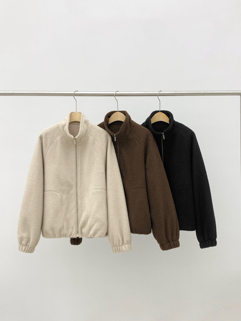 // 休閒風絨毛感夾棉外套