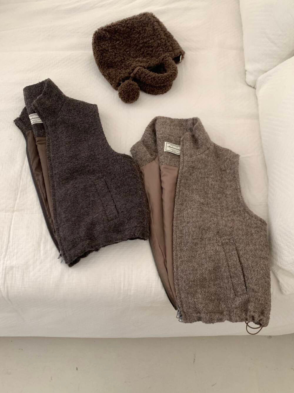 // 40%羊毛小立領拉鍊背心外套