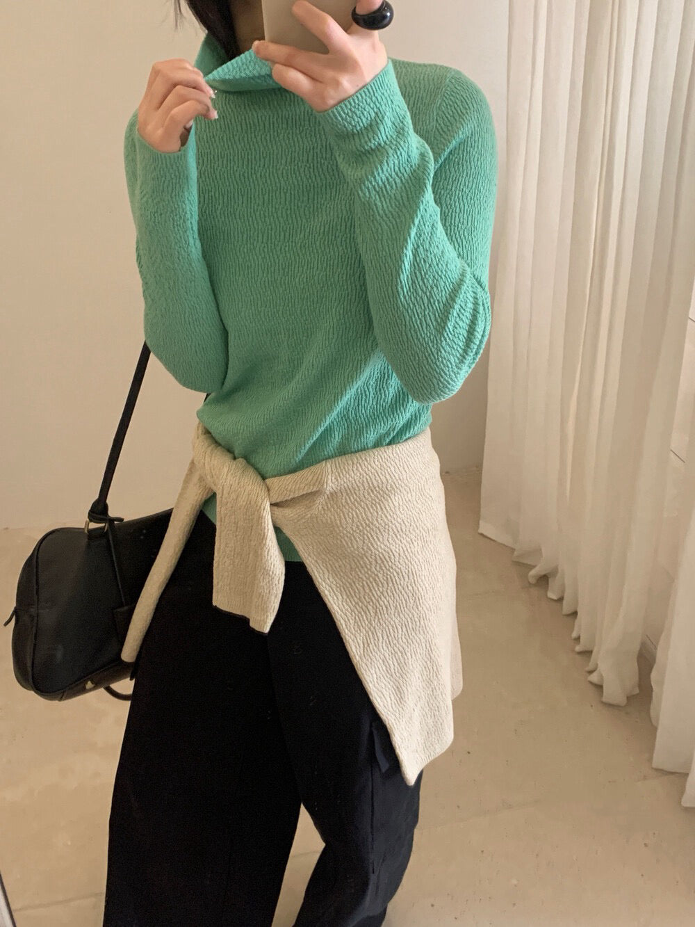 // 6%羊毛肌理感堆堆領上衣