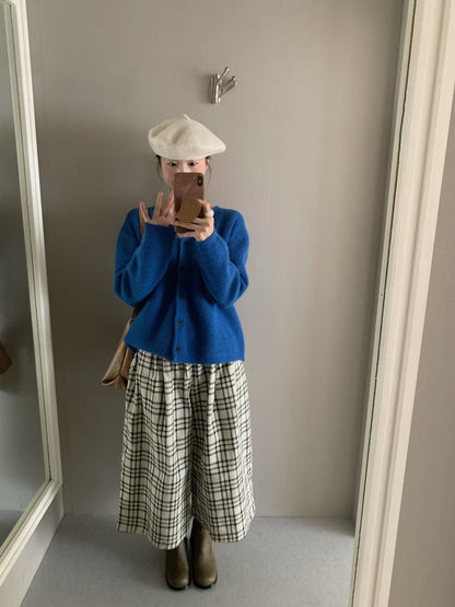 // 12色超美色系V領排扣羊絨紗CD