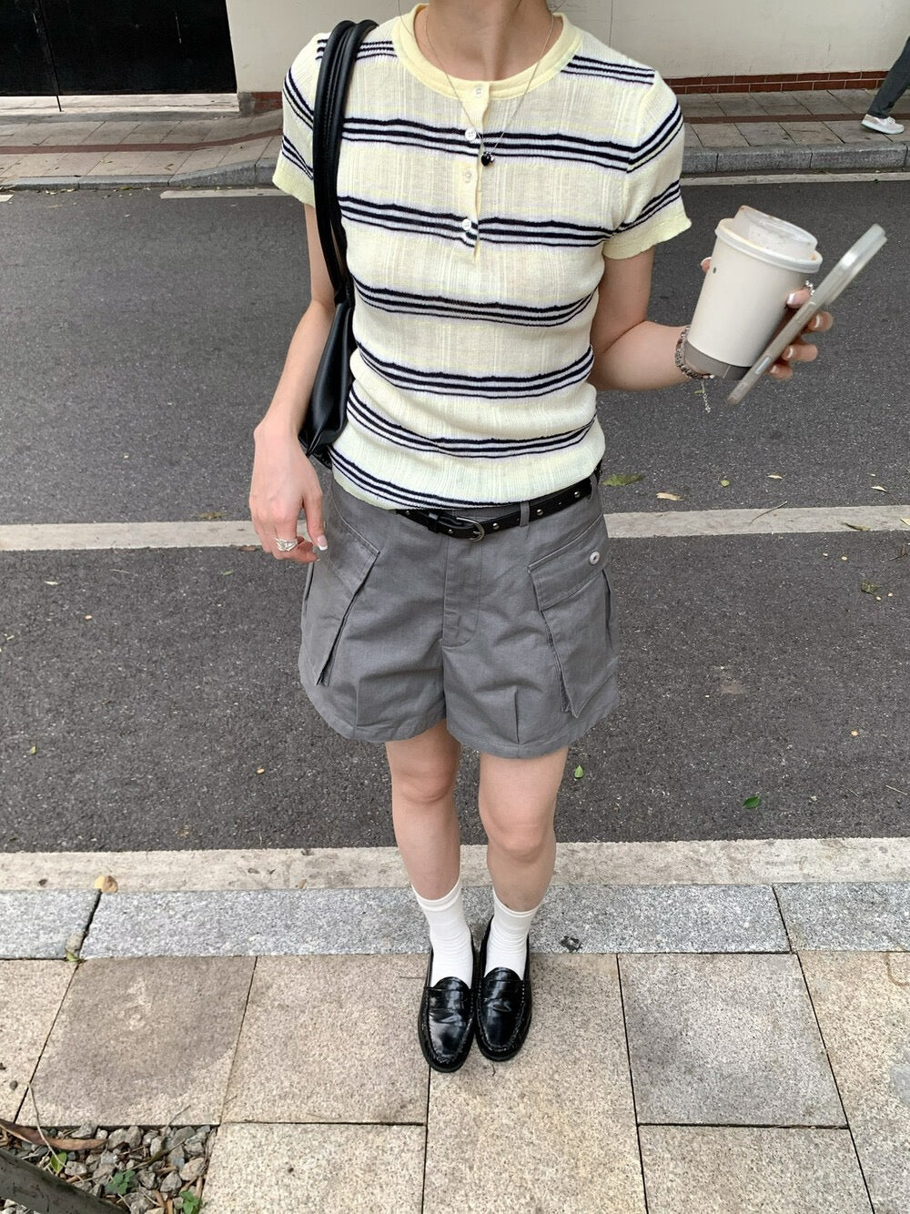 // 極顯瘦圓領小鈕扣間條短袖NT