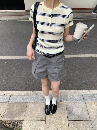 // 極顯瘦圓領小鈕扣間條短袖NT