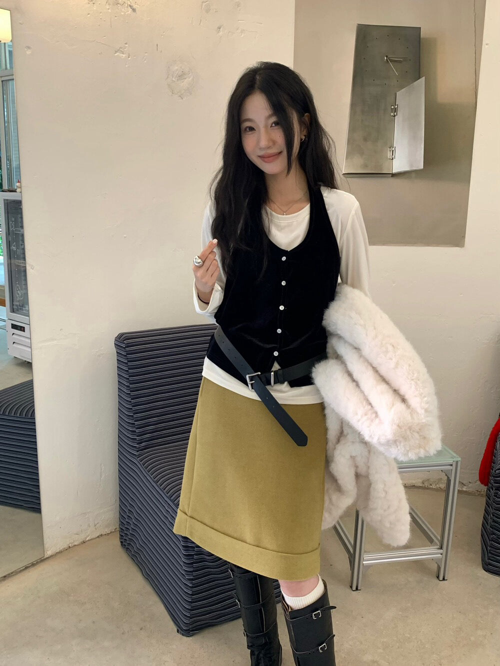 // 超美絲絨掛頸背心+打底上衣套裝