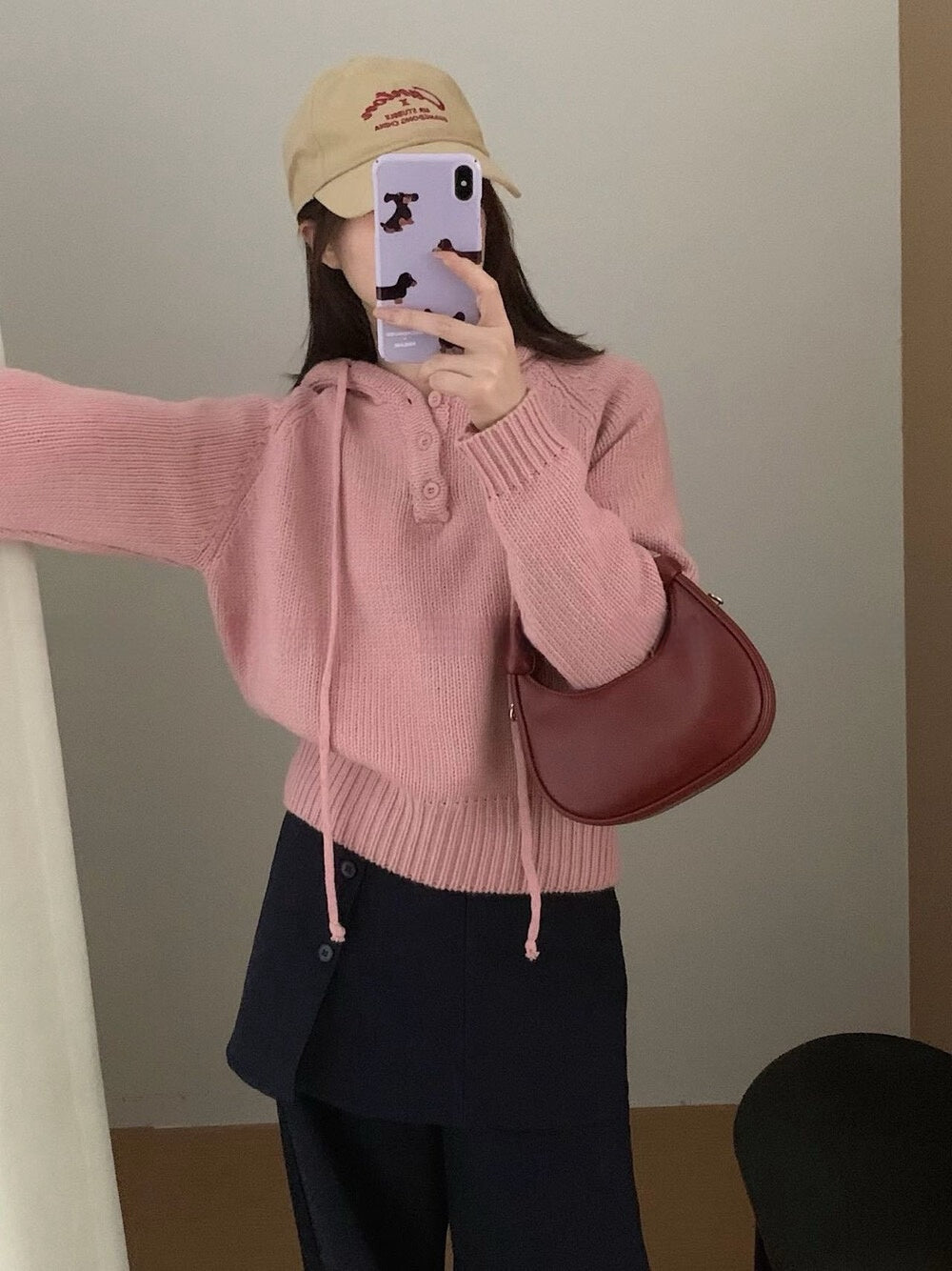 // 顏色超美鈕扣連帽毛衣