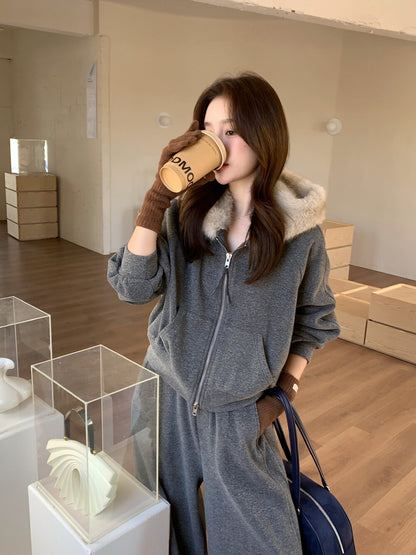 // 毛毛領衛衣外套+休閒褲套裝