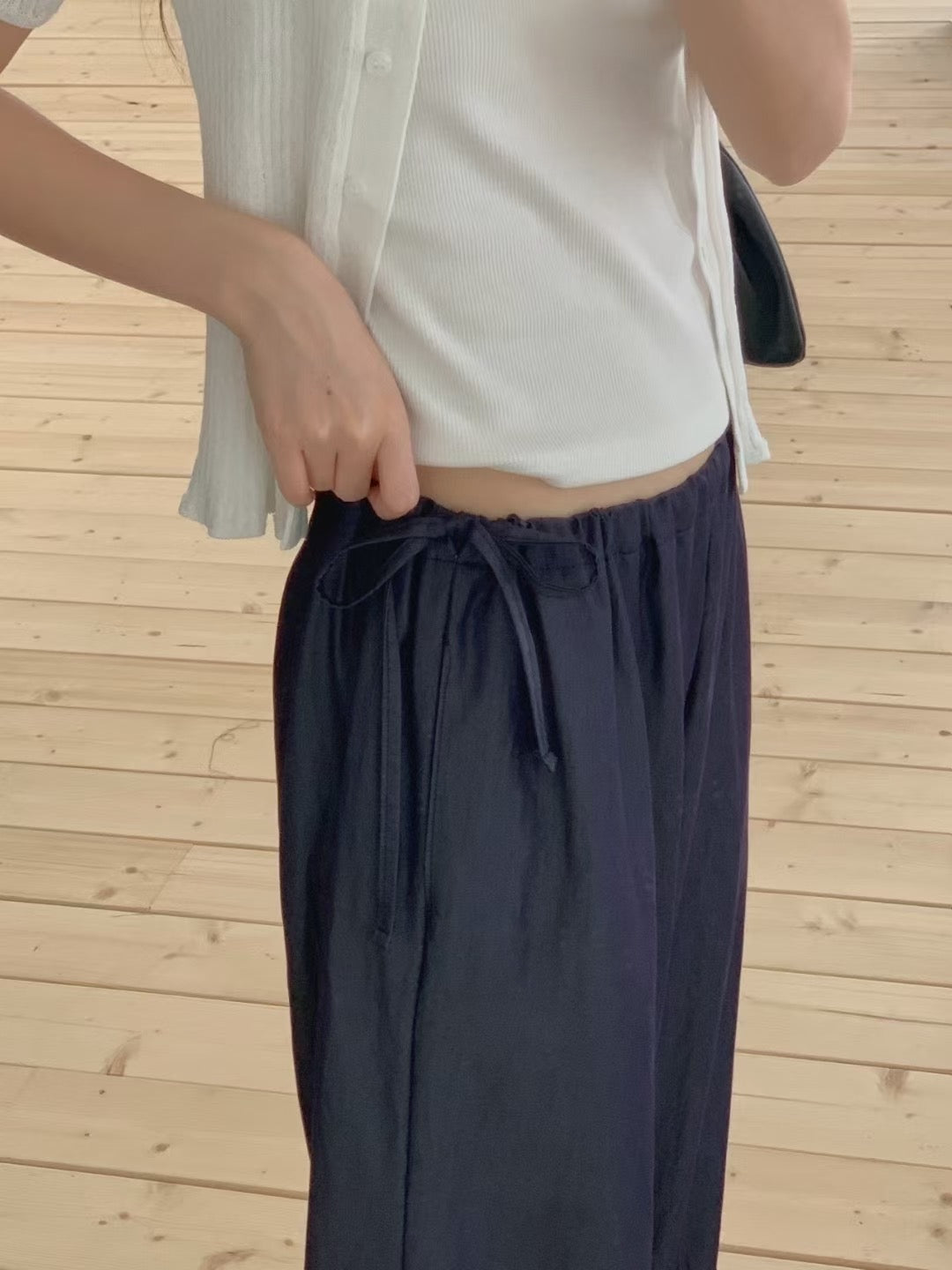 // 側綁帶腰免燙全長褲