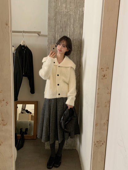 // 毛茸感大翻領貂絨鈕扣外套