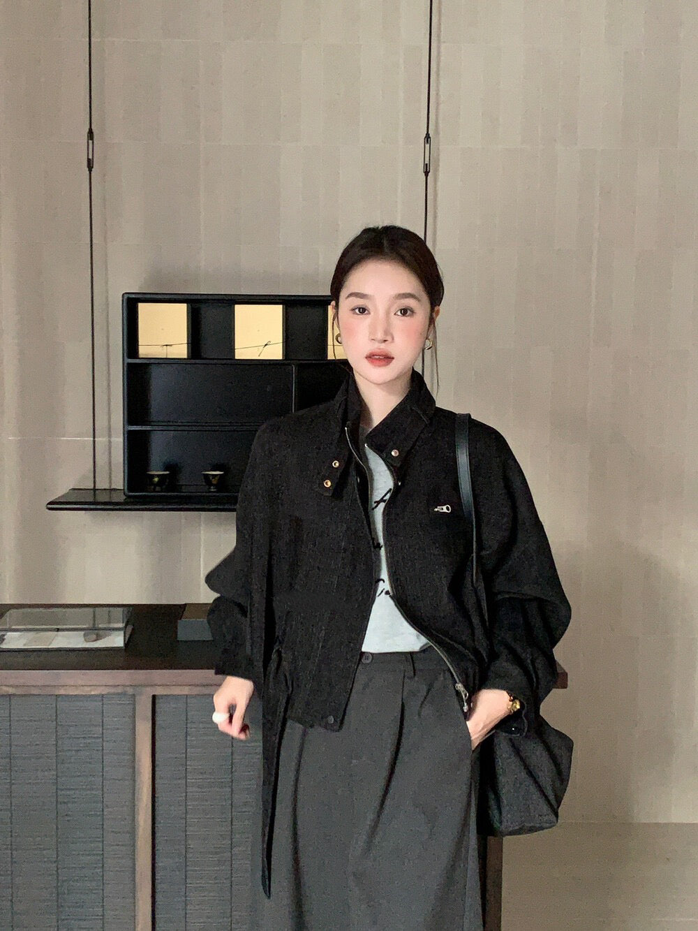 // 質感超好的雪尼爾絨帥氣短款外套