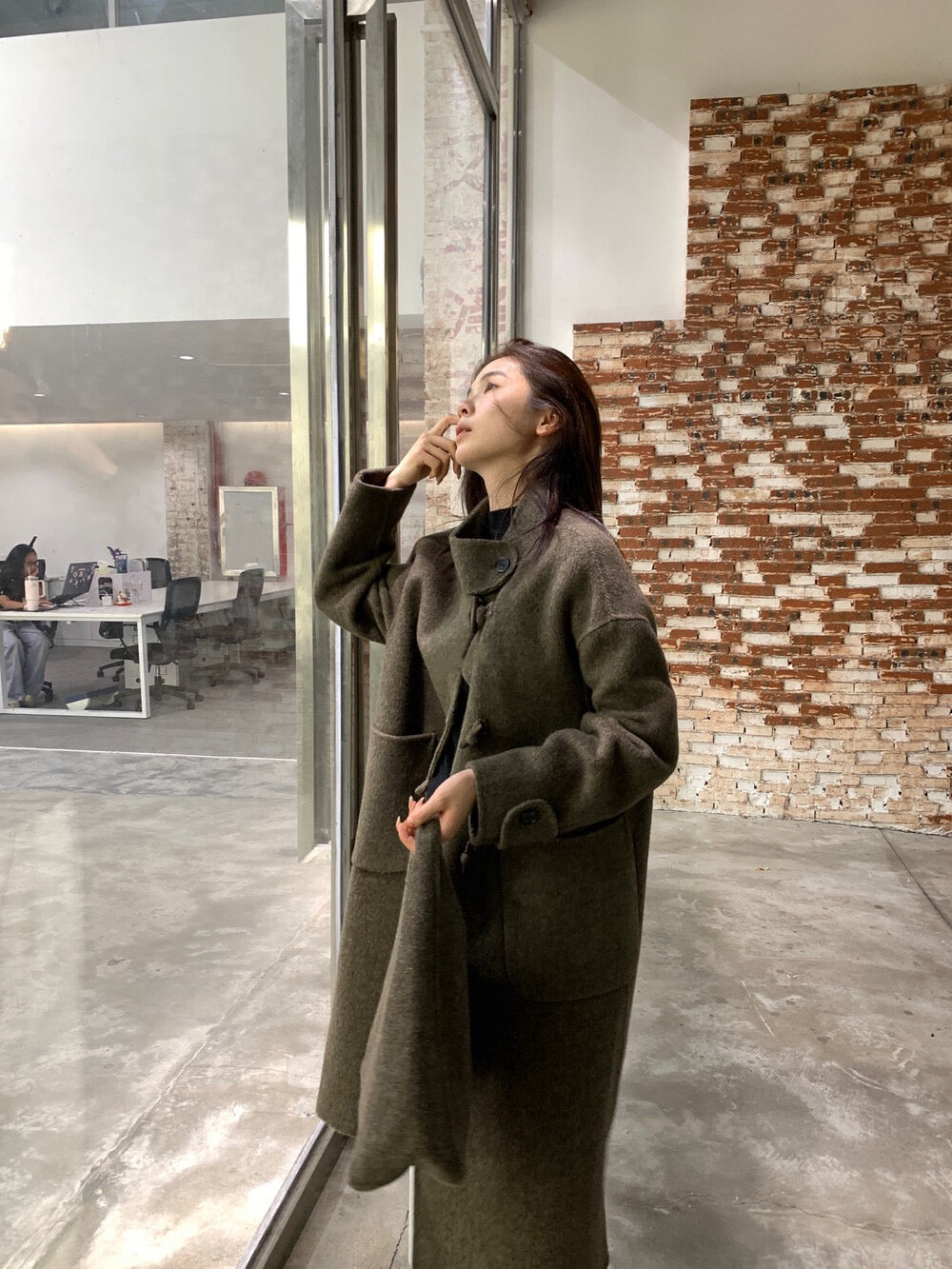 // 90%wool氣質立領長款手工羊毛外套(連袋仔)