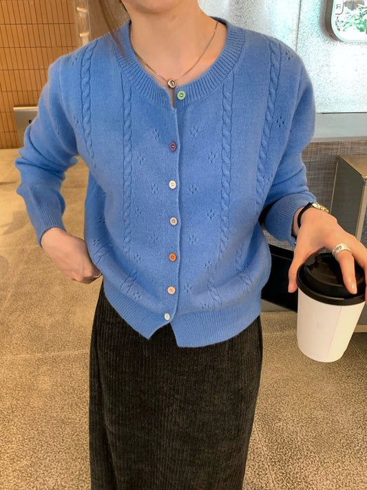 // 彩色鈕扣鏤空軟糯CD