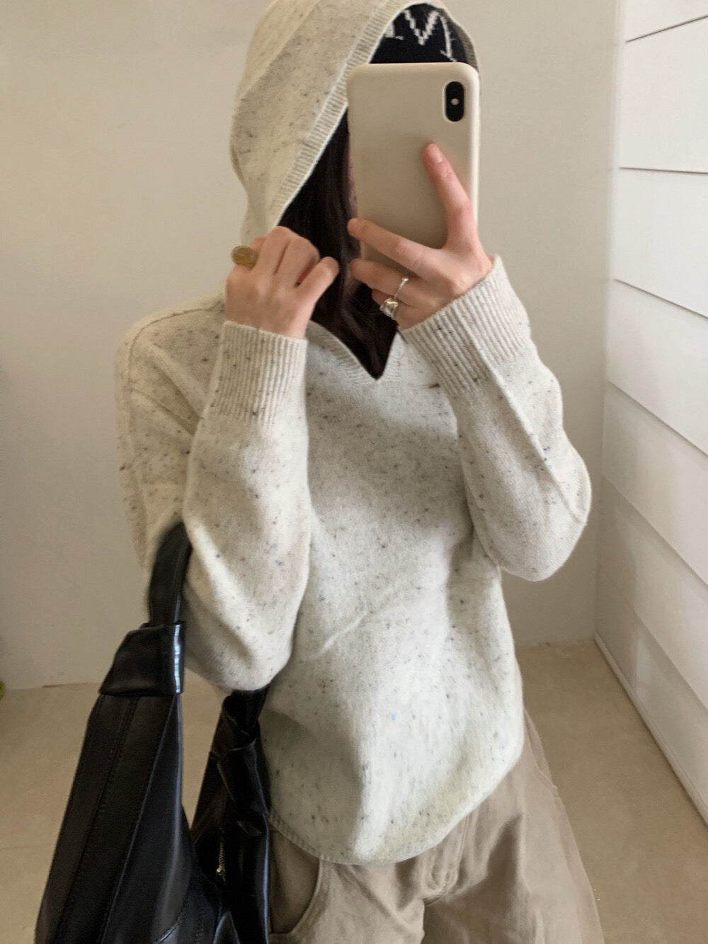 // 98%綿羊毛混點無縫一體連帽NT