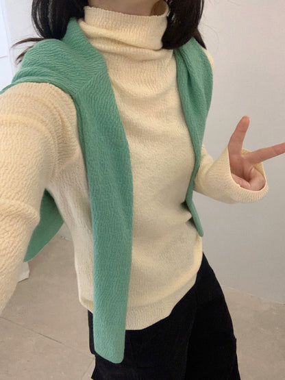 // 6%羊毛肌理感堆堆領上衣