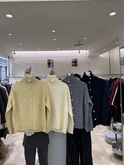 // 直坑紋立領排扣軟糯CD