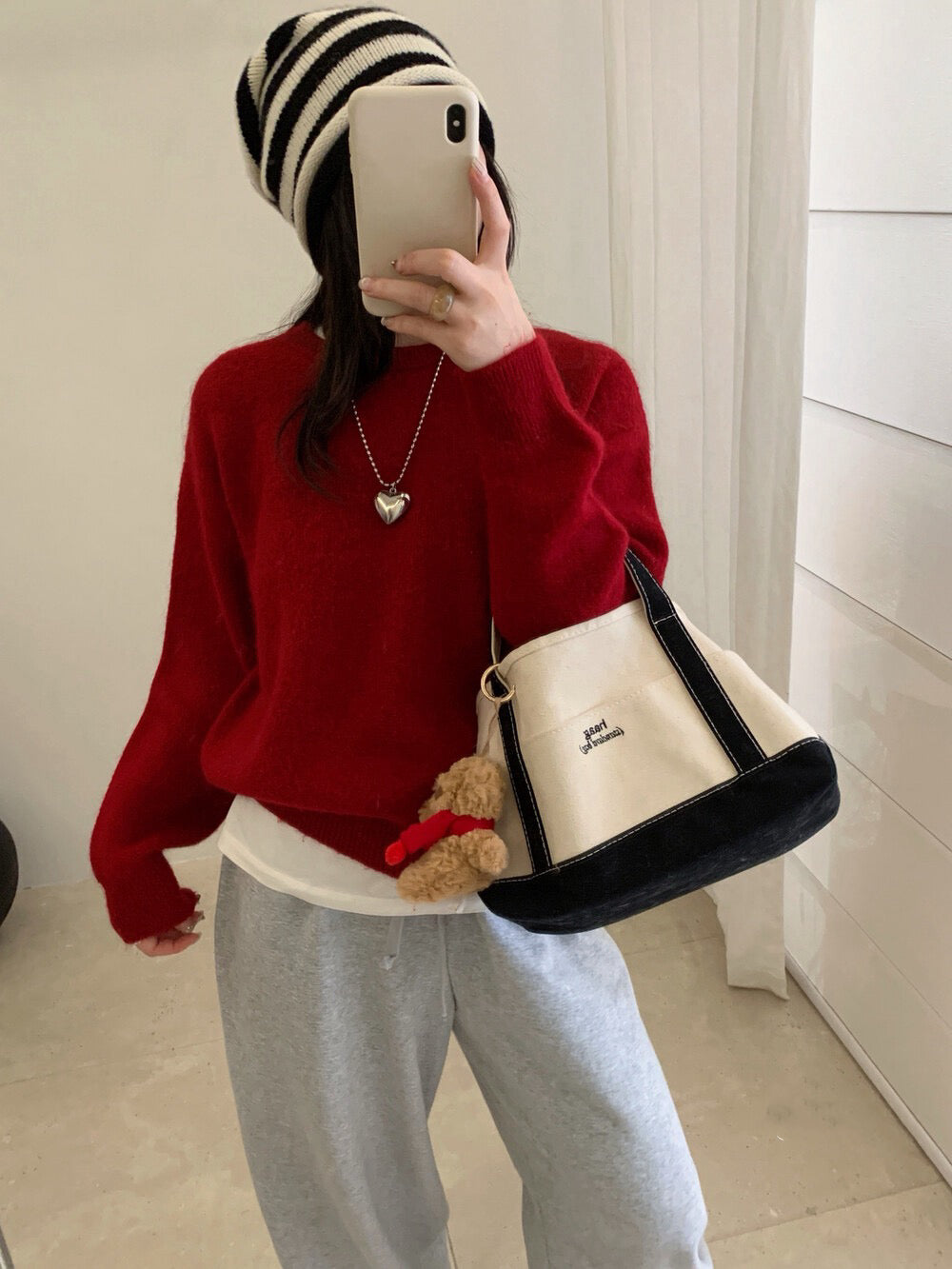 // 軟糯超美色系混兔毛圓領毛衣