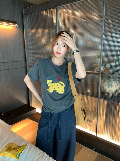 // 可愛小貓刺繡親膚磨毛感TEE