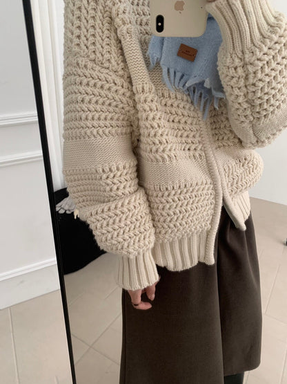 // 重工粗針織肌理感拉鍊CD