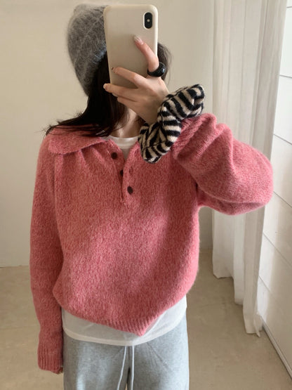 // 軟糯混兔毛花線鈕扣翻領毛衣