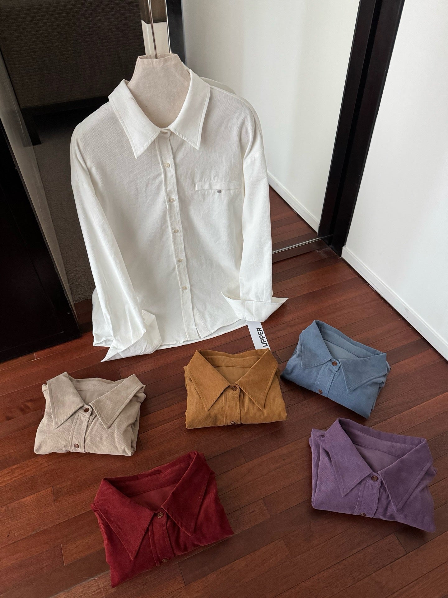 // 手工鈕扣靚色SH