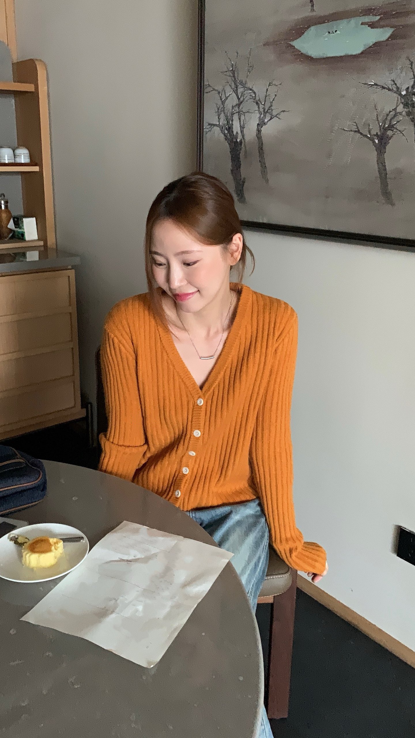 // 復古色調背後手織標直坑紋CD