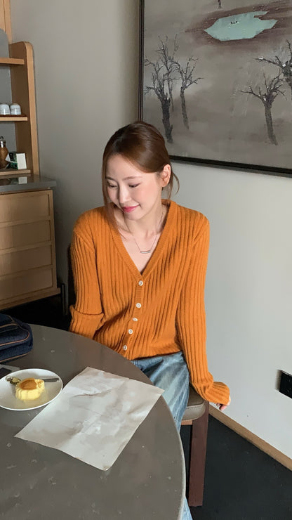 // 復古色調背後手織標直坑紋CD