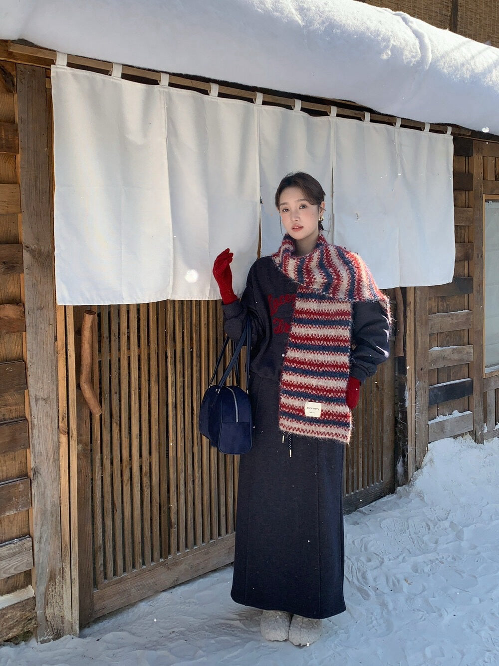 // 撞色刺繡字可束腳衛衣+中裙套裝(連頸巾)
