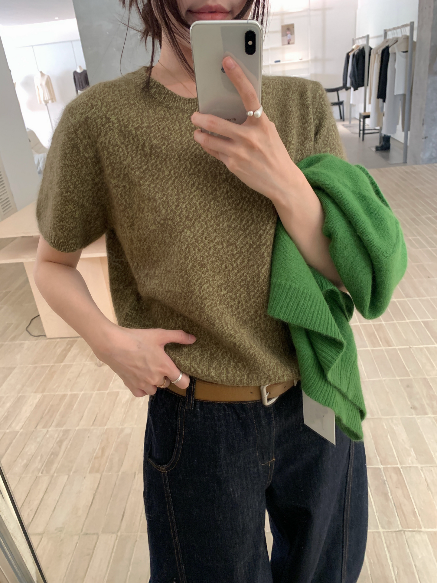 // 溫柔毛茸感raccoon短袖NT￼
