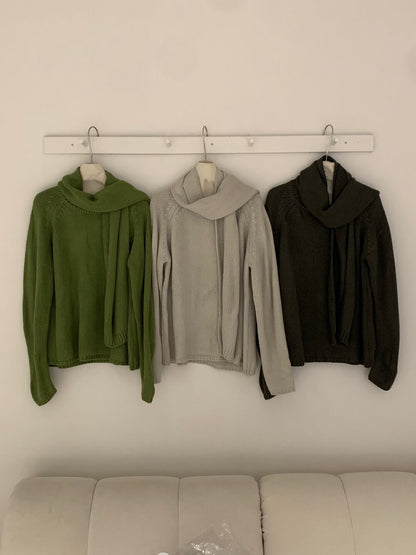 // 巨美粗針慵懶感落肩毛衣(連頸巾)