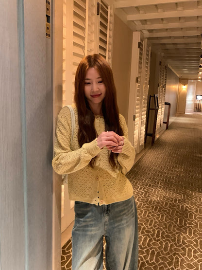 // 精緻感花邊鏤空鈎花CD