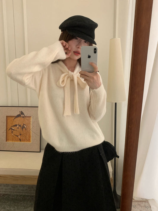 // 軟糯兔絨綁帶領毛衣