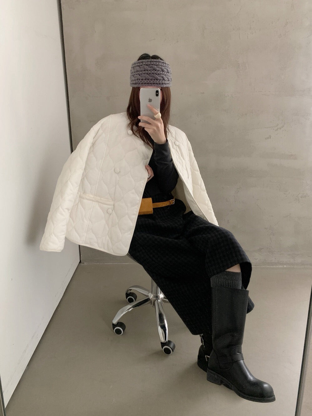 // cutting超美菱格夾棉圓領弧邊外套